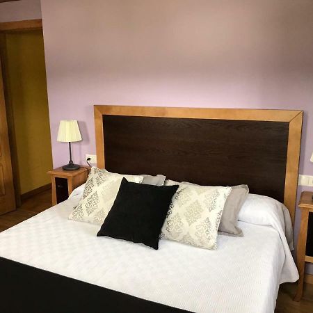 Apartamentos Carola San Tirso de Abres Luaran gambar